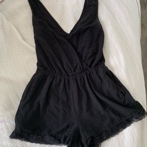 Romper laced bottom